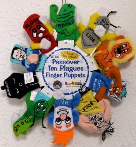 ten-plagues-finger-puppets-008.jpeg